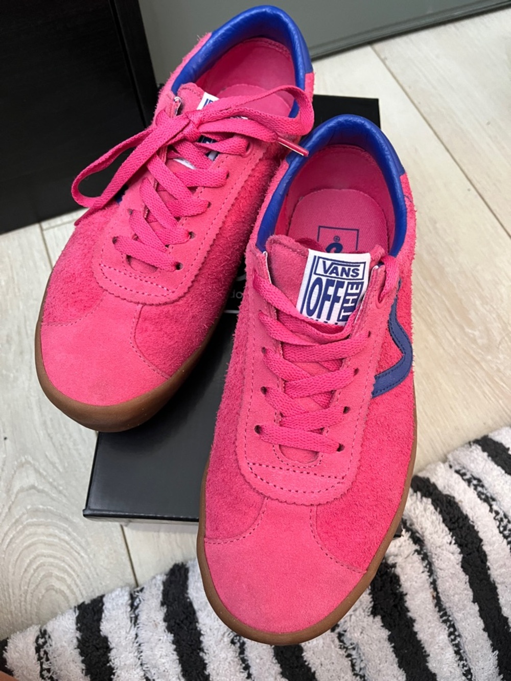 Vans Women's Hot Pink Suede Sneakers with Blue Trim